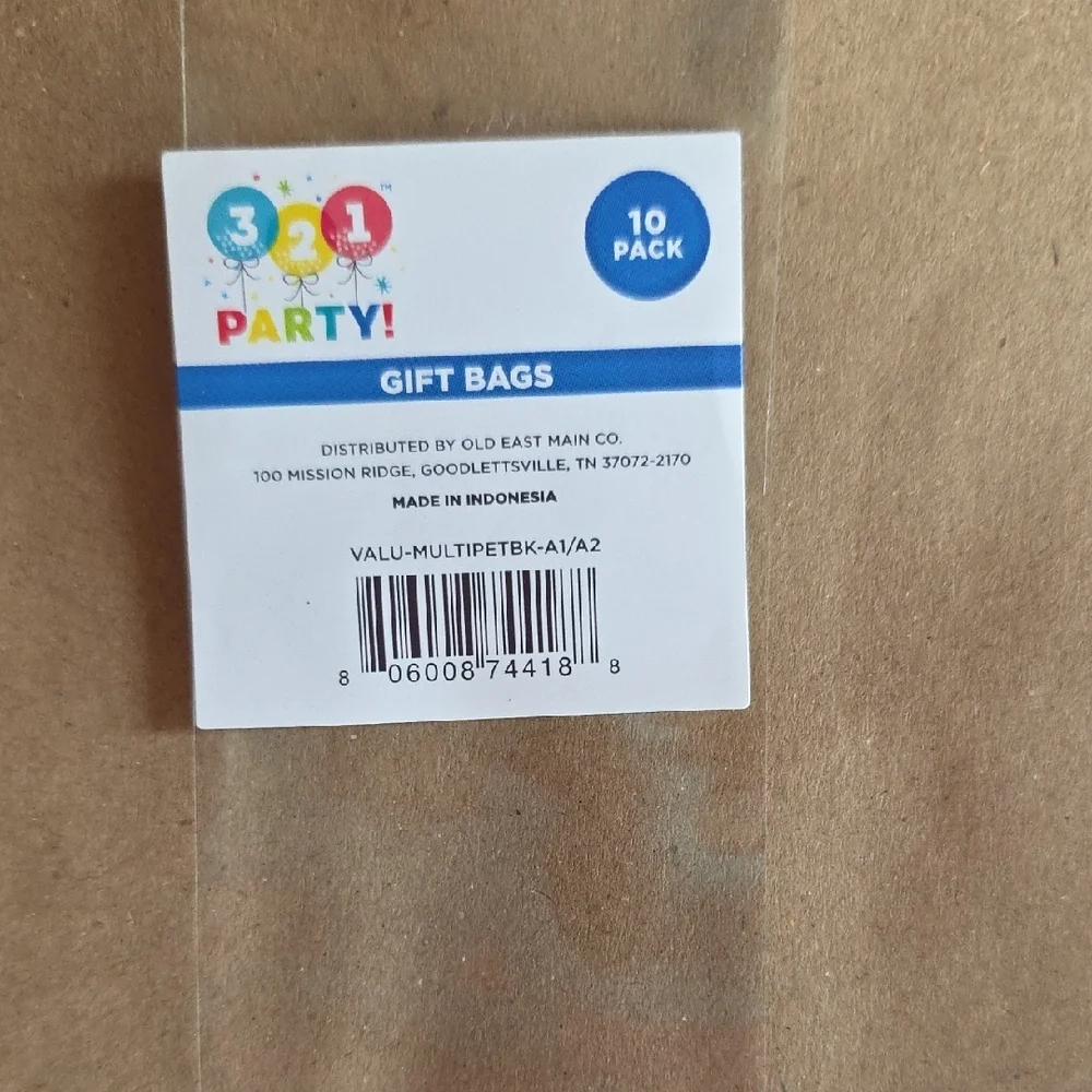 Party Kraft Paper Gift Bags with Twisted Handles- Set Of 3